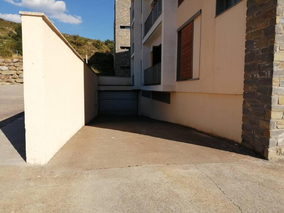 Amplio Apartamento En Sabinanigo - Las Margas Pirineo Aragones Extérieur photo